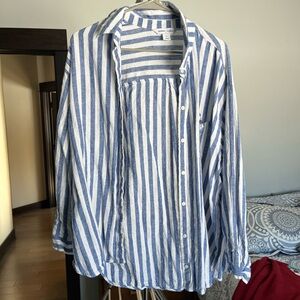 Old Navy Casual Blue and White Striped Shirt
